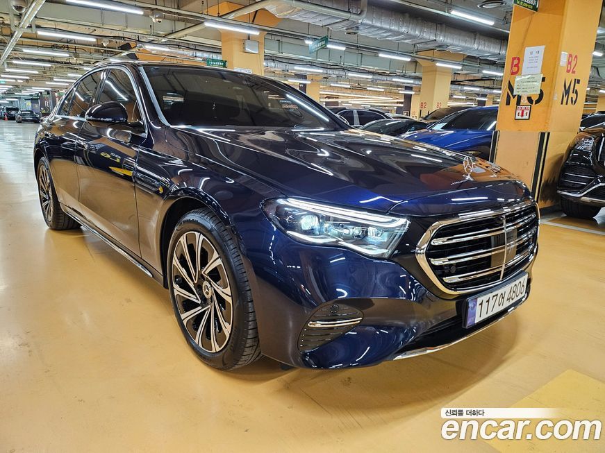 Mercedes-Benz E-Class E300 4MATIC Exclusive, 2024