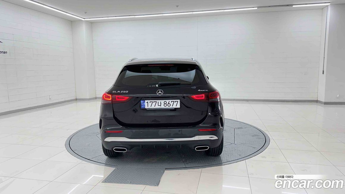 Mercedes-Benz GLA-Class GLA250 4MATIC, 2023