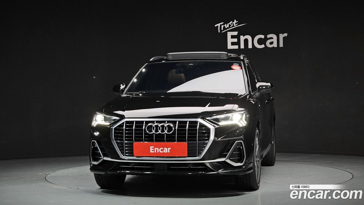 Audi Q3 35 TDI Premium, 2023