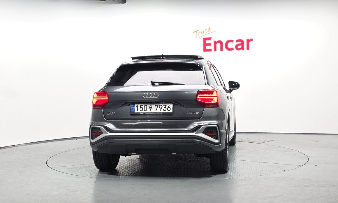 Audi Q2 35 TDI Premium, 2023