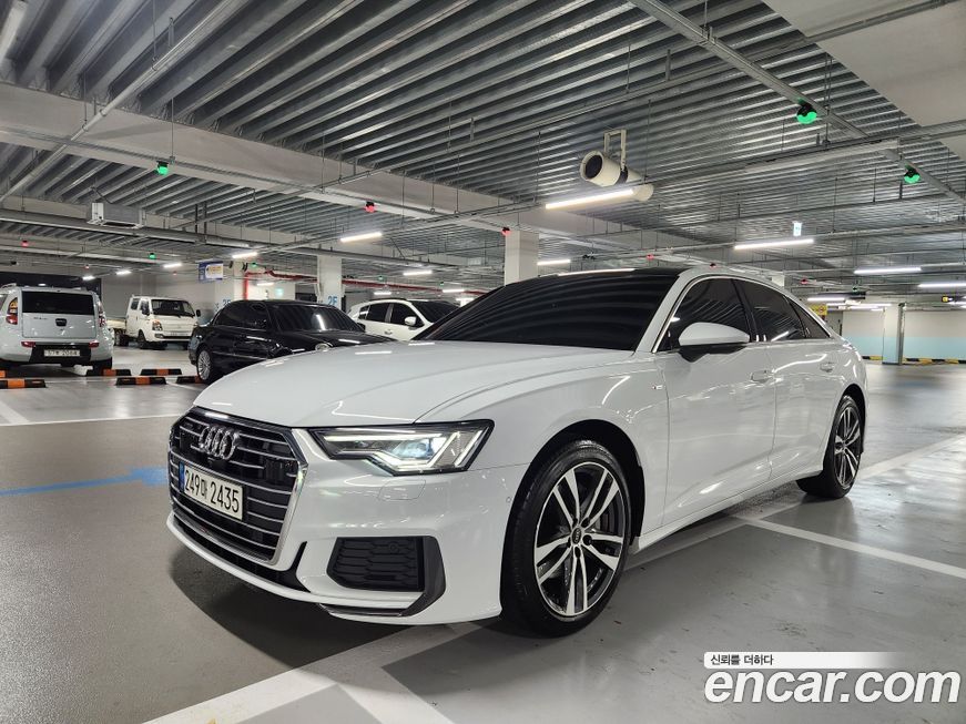 Audi A6 45 TFSI Quattro Premium, 2022