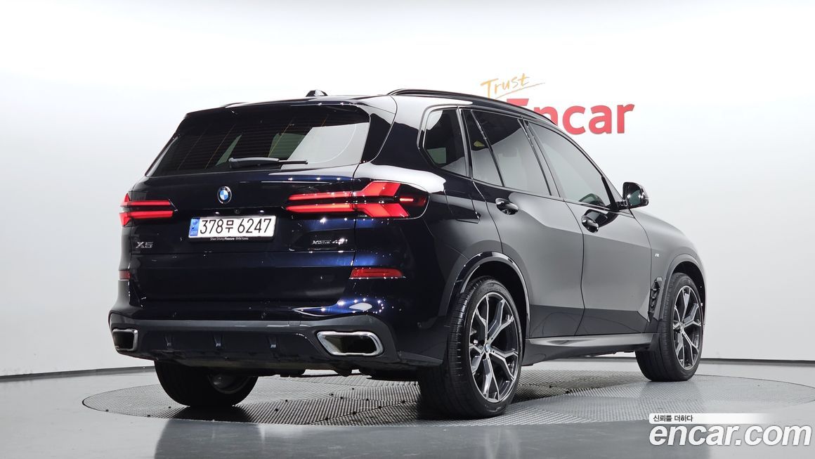 BMW X5 xDrive 40i M Sport, 2024