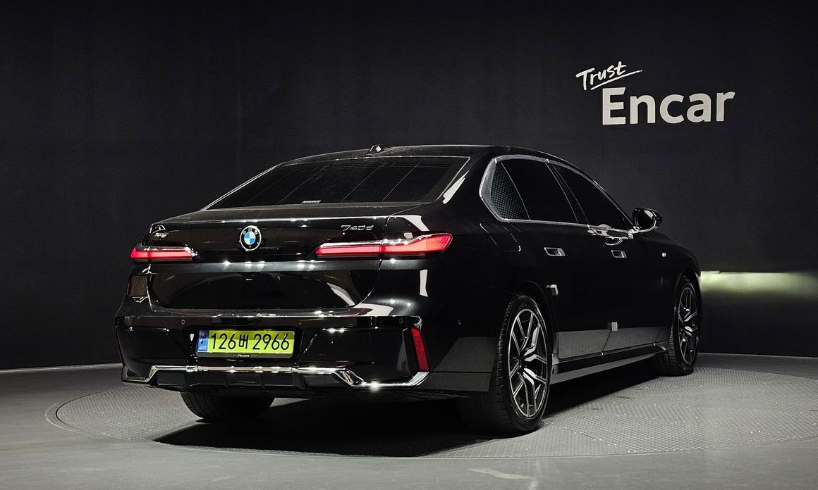 BMW 7-Series 740d xDrive M Sport, 2024