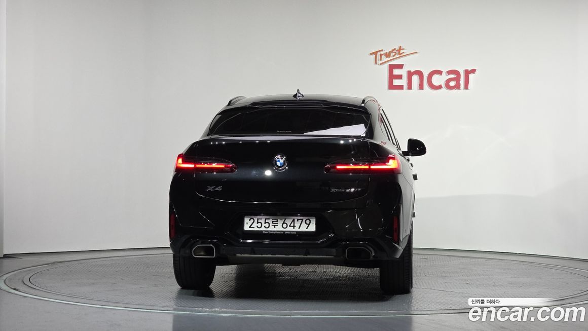 BMW X4 xDrive20i M Sport, 2023