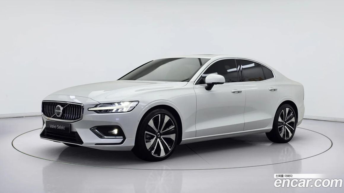 Volvo S60 B5 Ultimate Bright, 2023