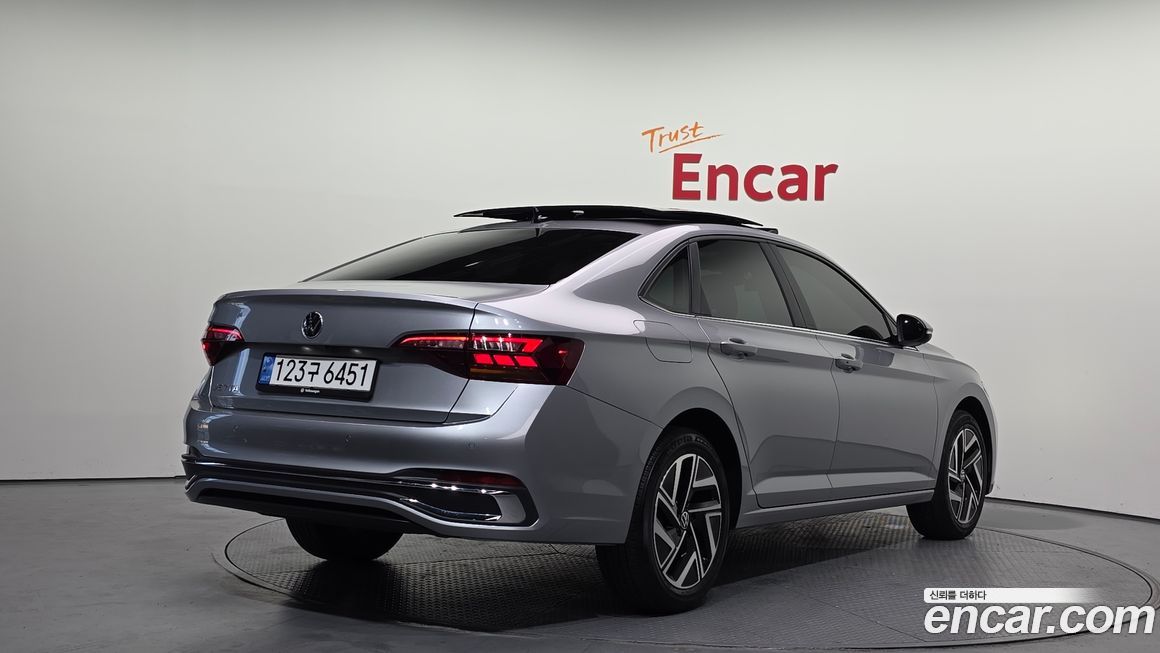 Volkswagen Jetta 1.5 TSI Prestige, 2023