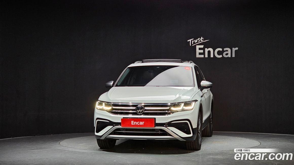 Volkswagen Tiguan 2.0 TSI Prestige, 2023