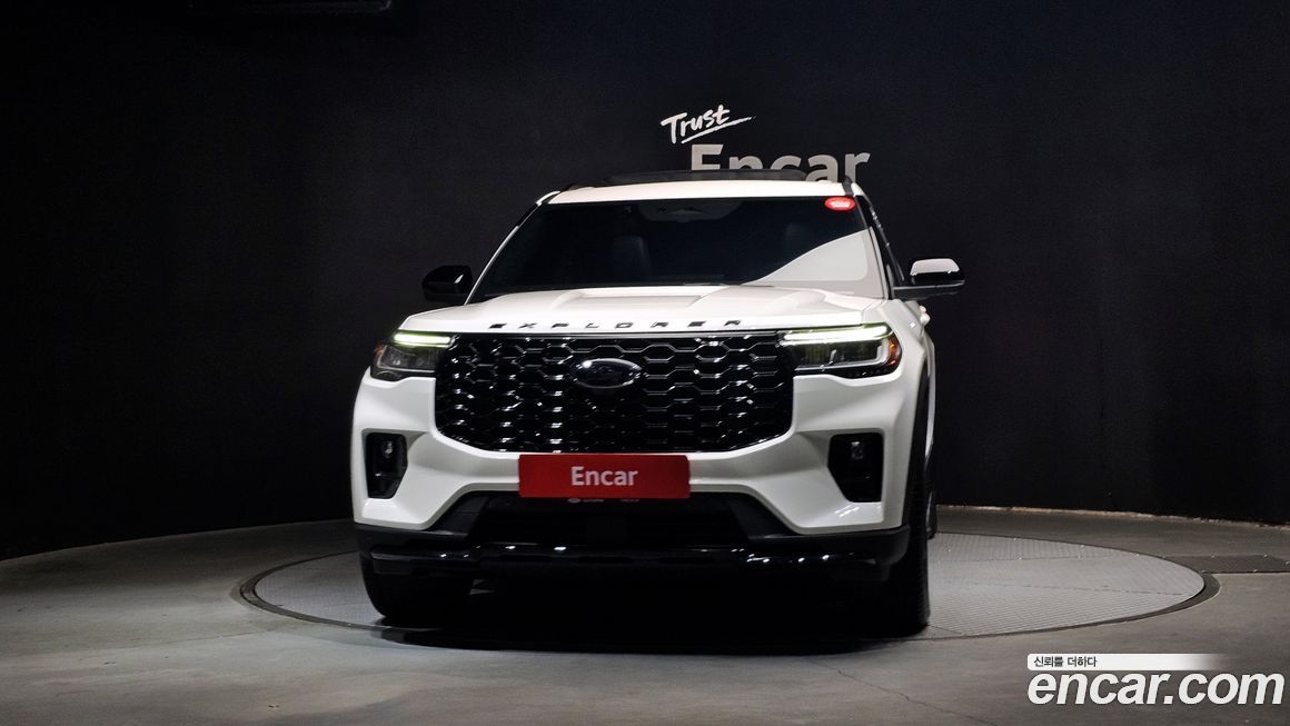 Ford Explorer 2.3 ST-Line 4WD, 2025