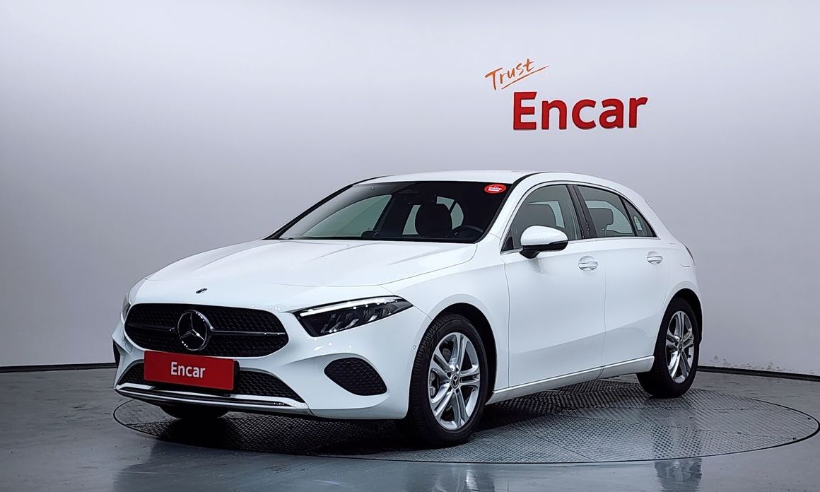 Mercedes-Benz A-Class A220 Hatchback, 2025