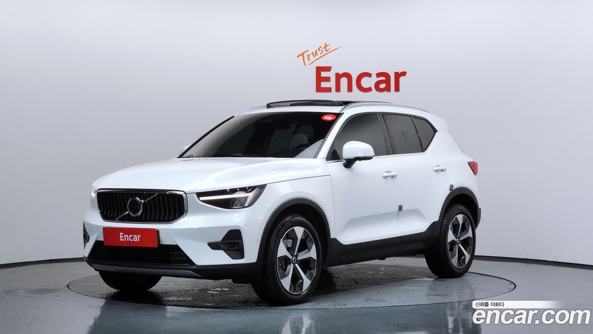 Volvo XC40 B4 Ultimate Bright, 2023