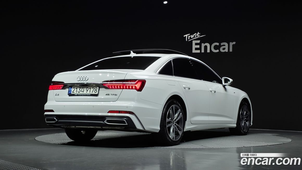 Audi A6 45 TFSI Premium, 2023