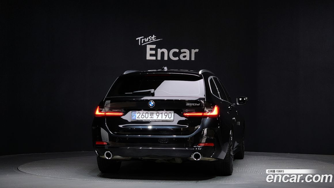 BMW 3-Series 320d Touring, 2025