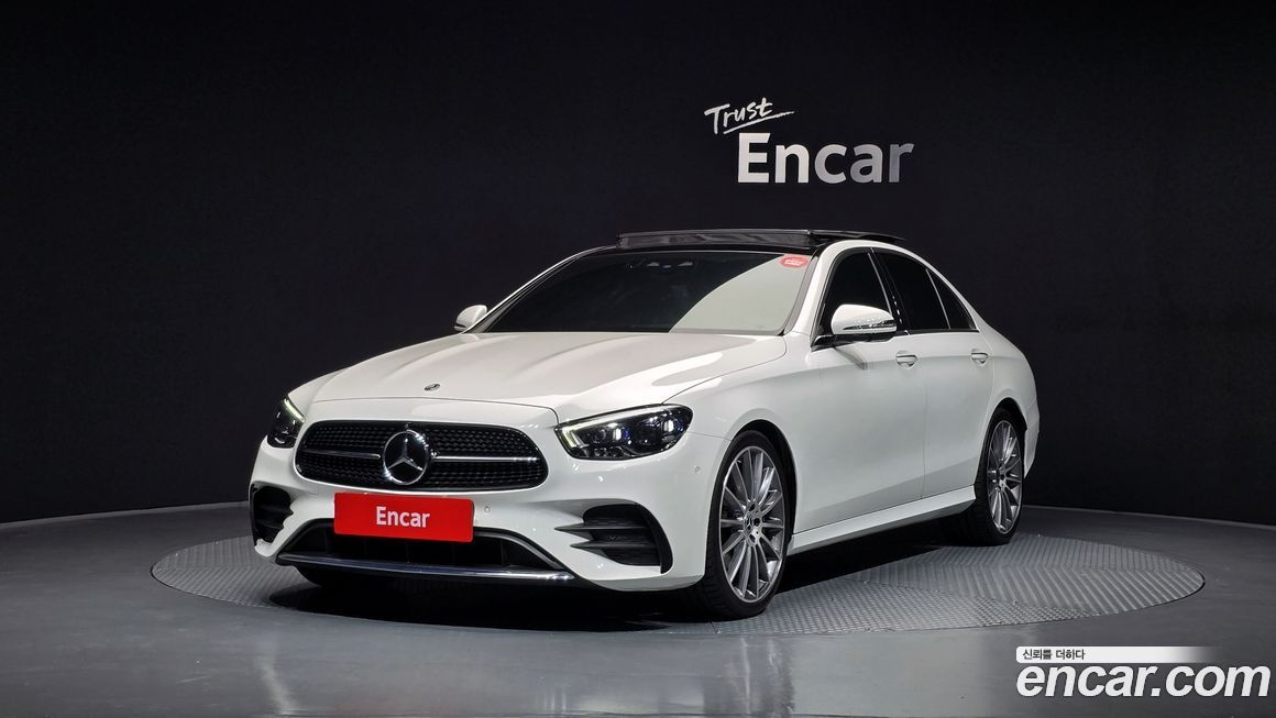 Mercedes-Benz E-Class E350 4MATIC AMG Line, 2022