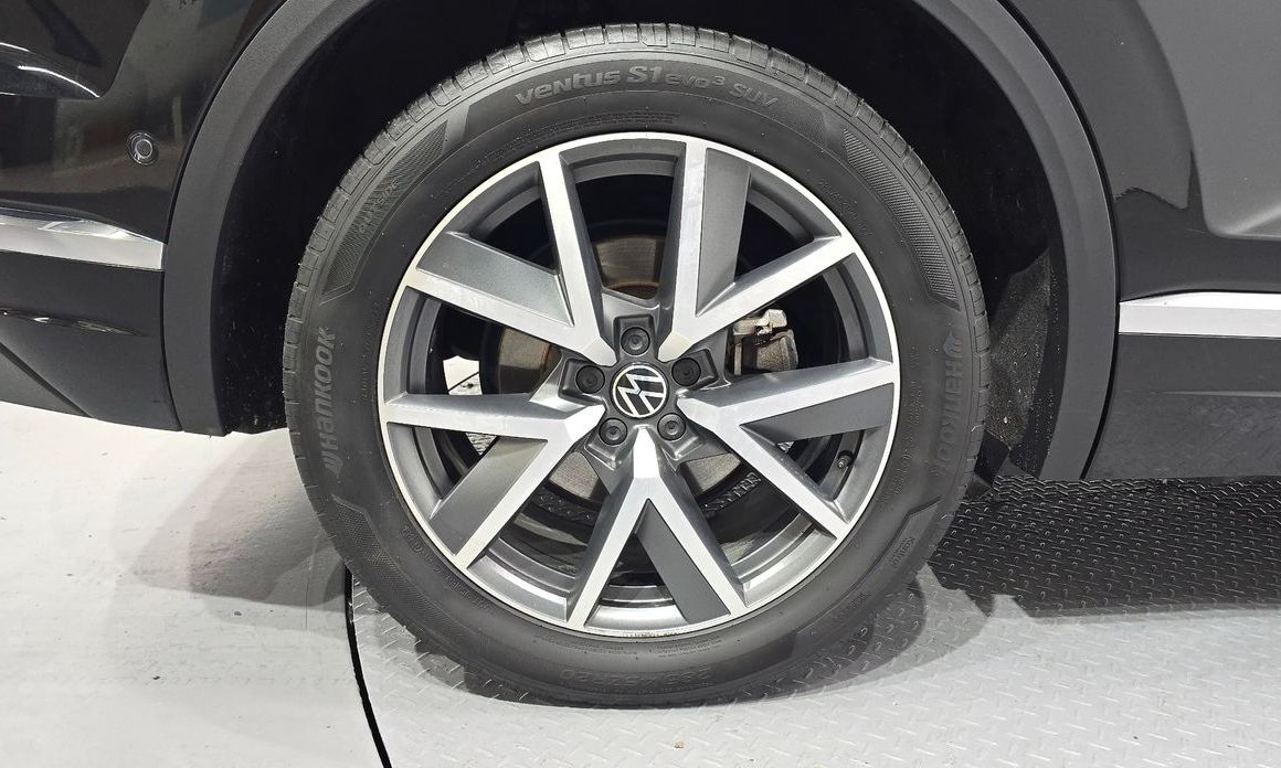 Volkswagen Touareg 3.0 TDI Prestige, 2023