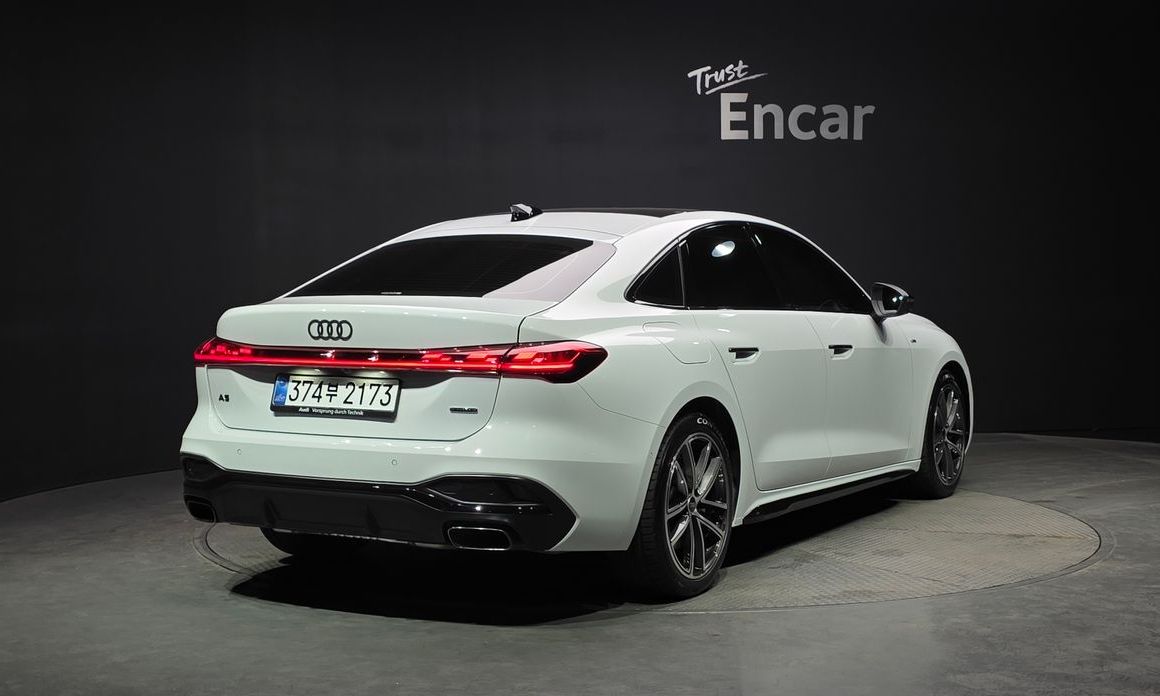 Audi A5 45 TFSI Quattro S Line, 2025