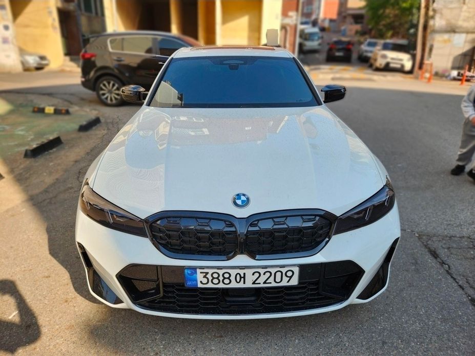 BMW 3-Series M340i Pro, 2024