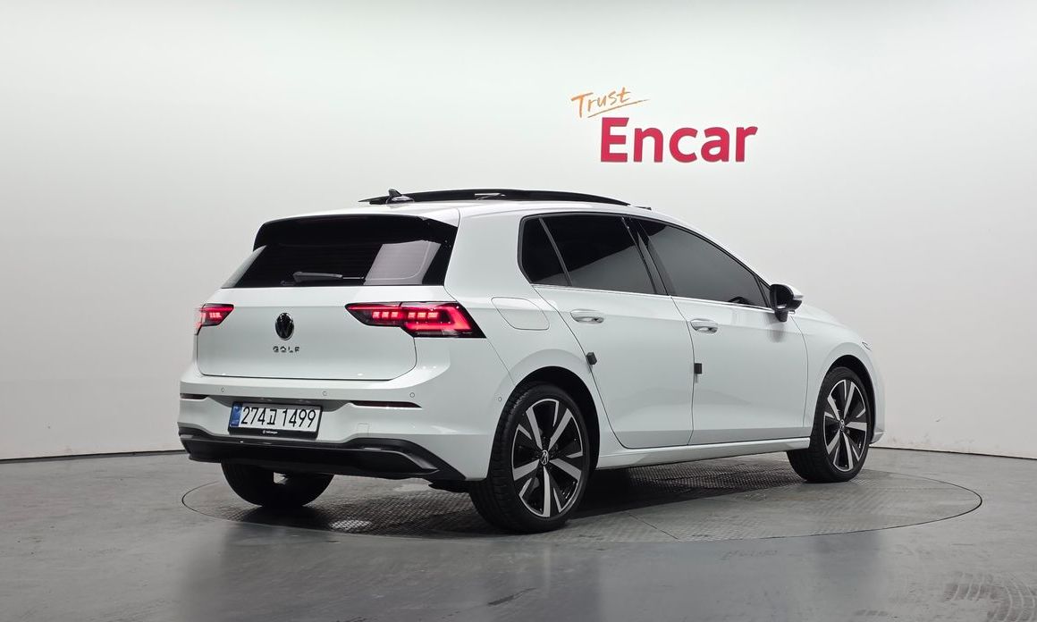 Volkswagen Golf 2.0 TDI Prestige, 2025