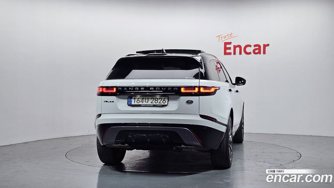 Land Rover Range Rover Velar 2.0 P250 R-Dynamic SE, 2023