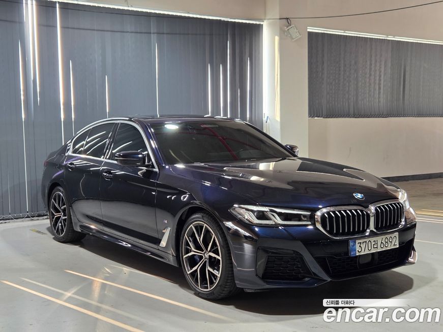 BMW 5-Series 530i M Sport Package, 2022