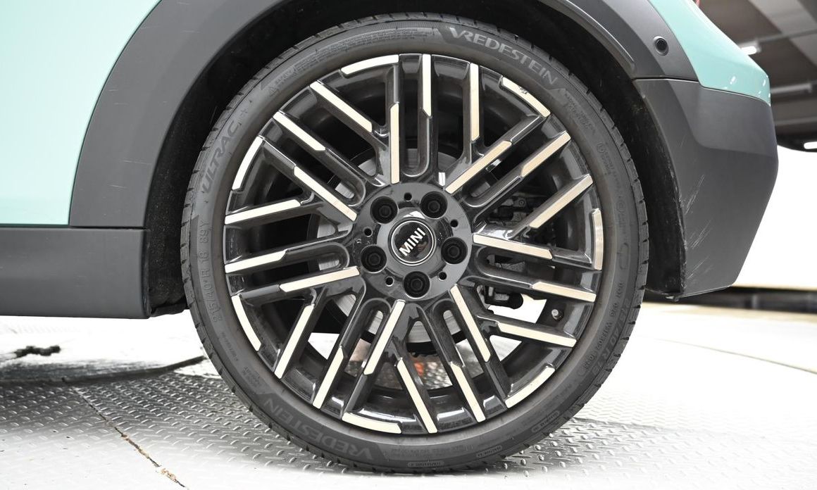 Mini Cooper Convertible Favoured, 2025