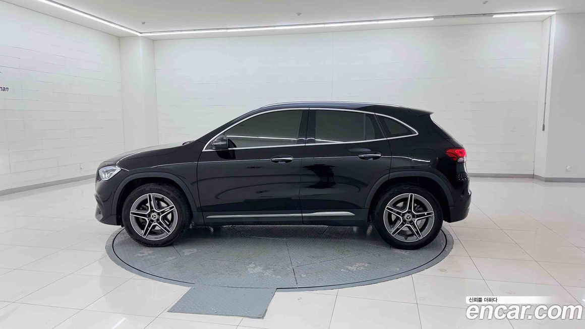 Mercedes-Benz GLA-Class GLA250 4MATIC, 2023