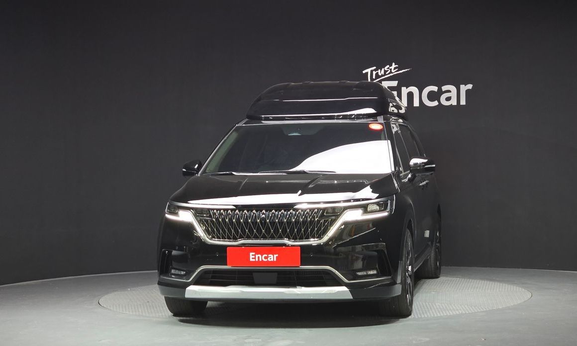 Kia Carnival 7-Seater Hi-Limousine, 2023