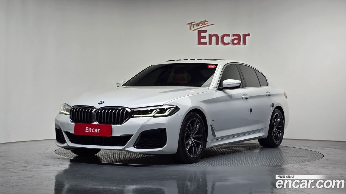 BMW 5-Series 520i M Sport, 2022