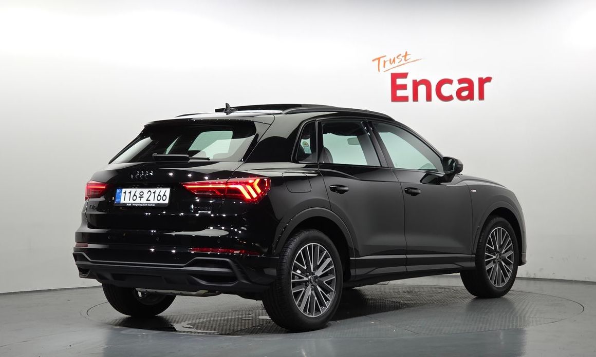Audi Q3 40 TFSI Quattro Premium, 2025