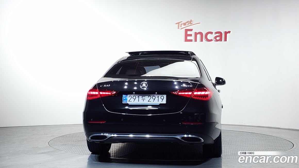 Mercedes-Benz C-Class C300 4MATIC Avantgarde, 2024