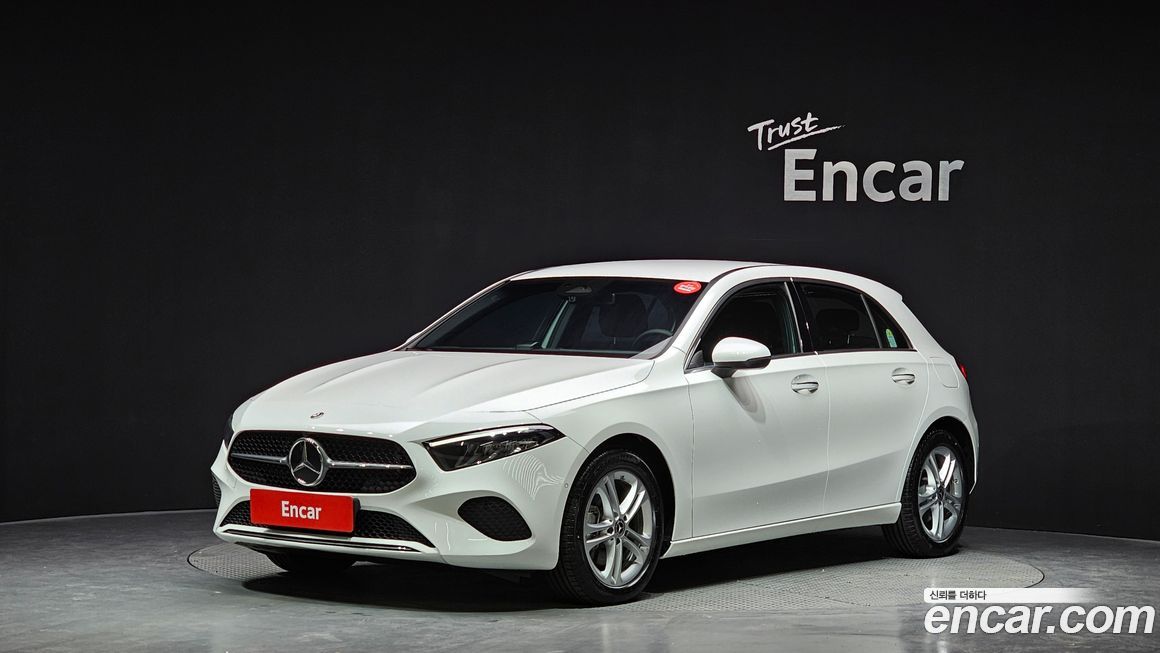 Mercedes-Benz A-Class A220 Hatchback, 2025