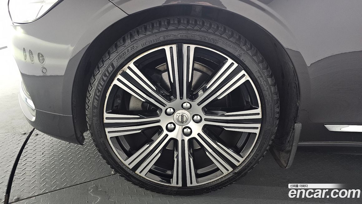 Volvo S90 B6 AWD Inscription, 2022
