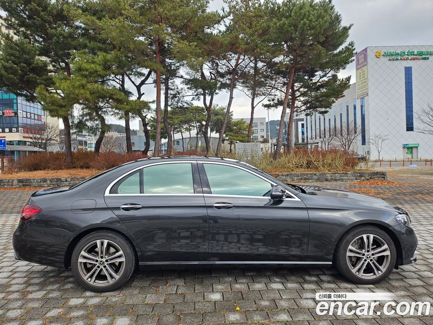 Mercedes-Benz E-Class E350 4MATIC Avantgarde, 2022