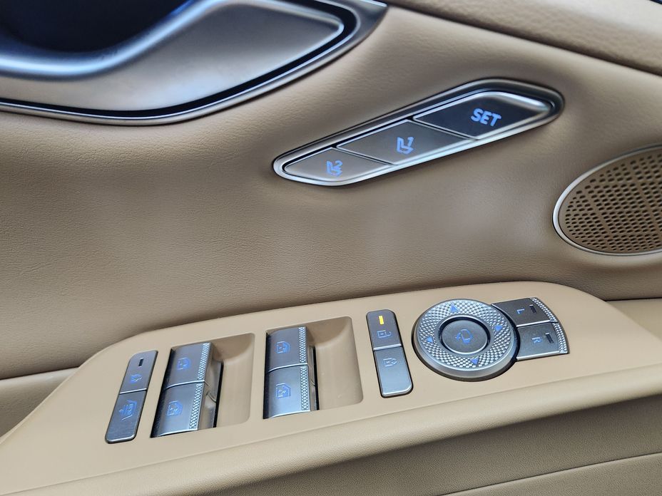 Genesis G80 Gasoline 2.5 Turbo AWD, 2025