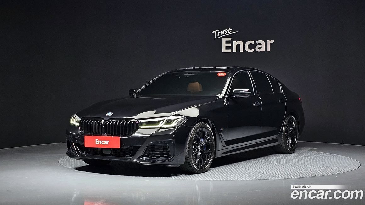 BMW 5-Series 520i M Sport, 2022