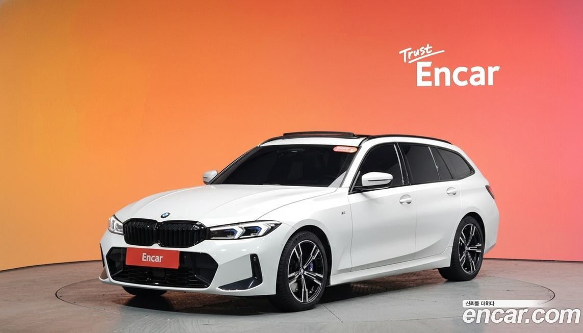 BMW 3-Series 320d Touring M Sport, 2024