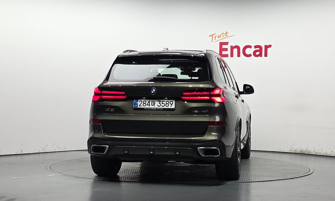 BMW X5 xDrive 40i M Sport, 2025