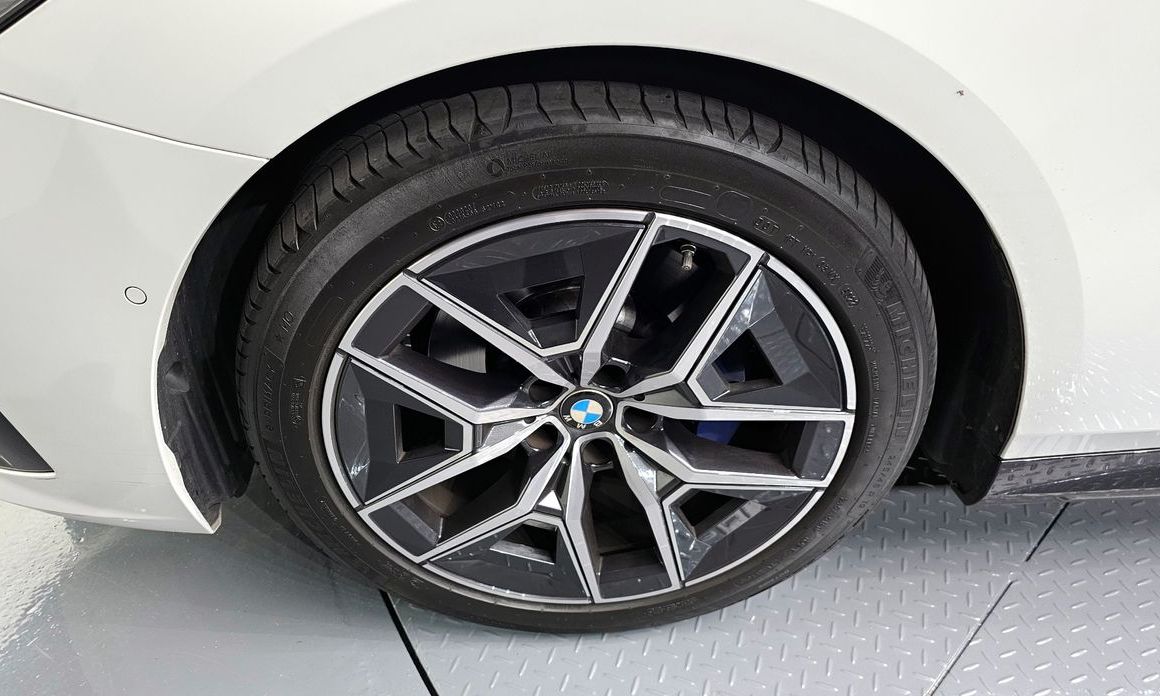 BMW 5-Series 523d M Sport, 2024