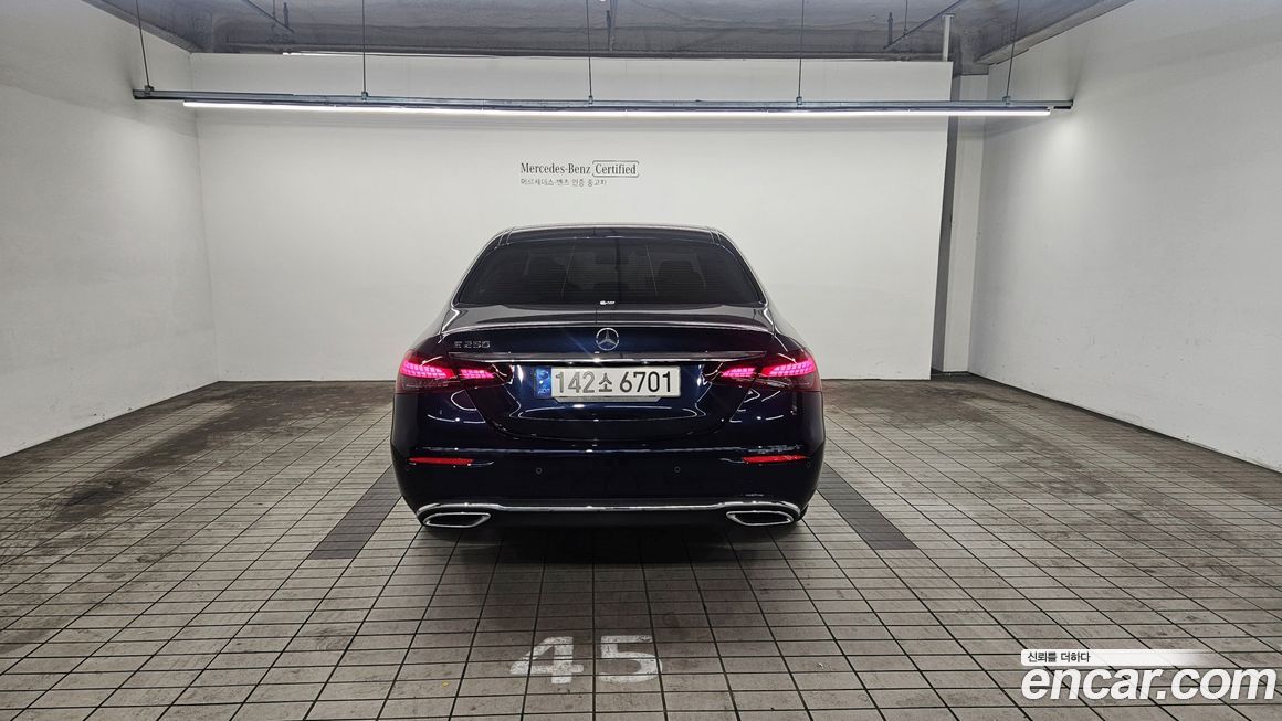 Mercedes-Benz E-Class E250 Avantgarde, 2022