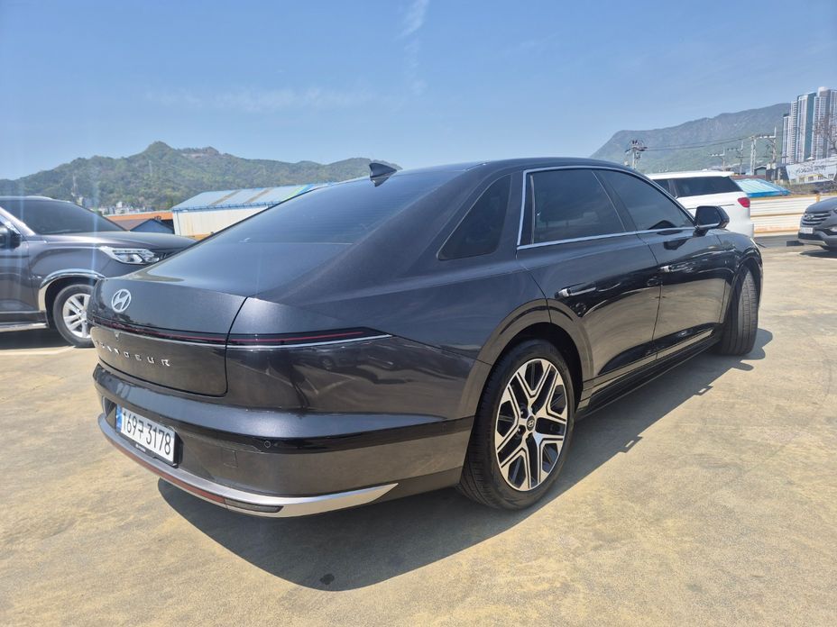Hyundai Grandeur 2,5 Gasoline 2WD, 2025