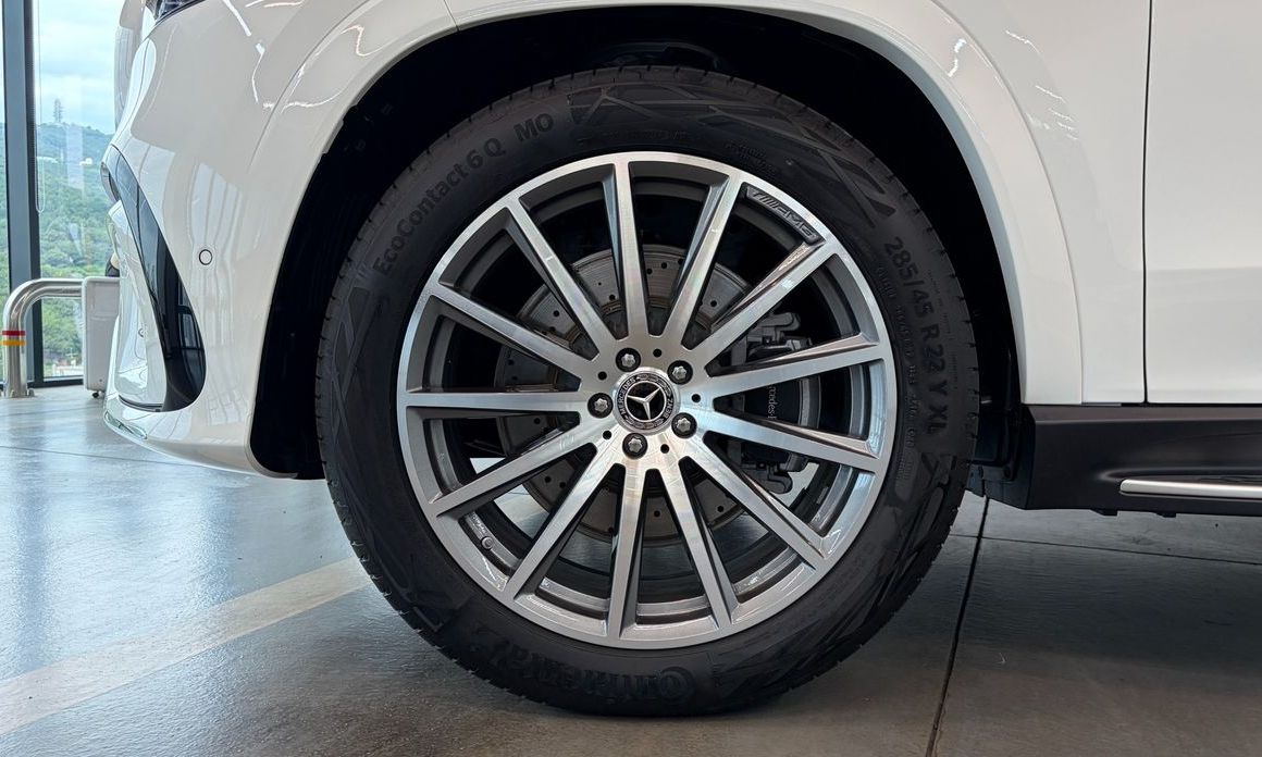 Mercedes-Benz GLS-Class GLS450d 4MATIC, 2026