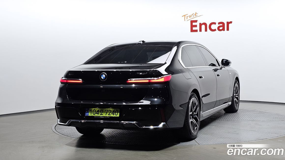 BMW 7-Series 740i xDrive M Sport Limited, 2024