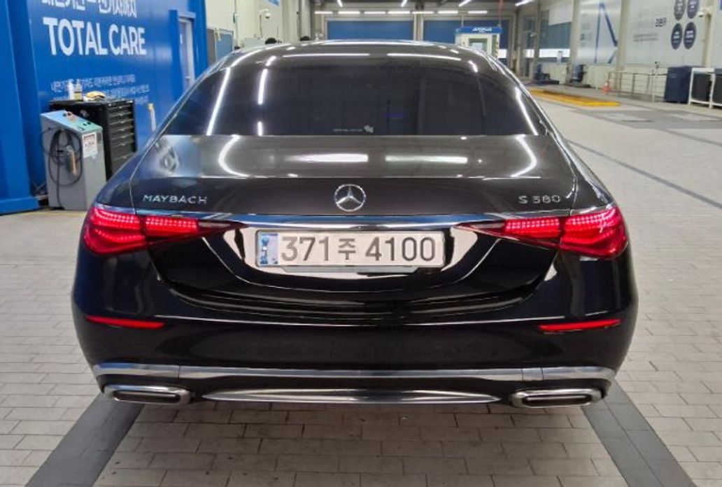 Mercedes-Benz S-Class Maybach S580 4MATIC, 2023