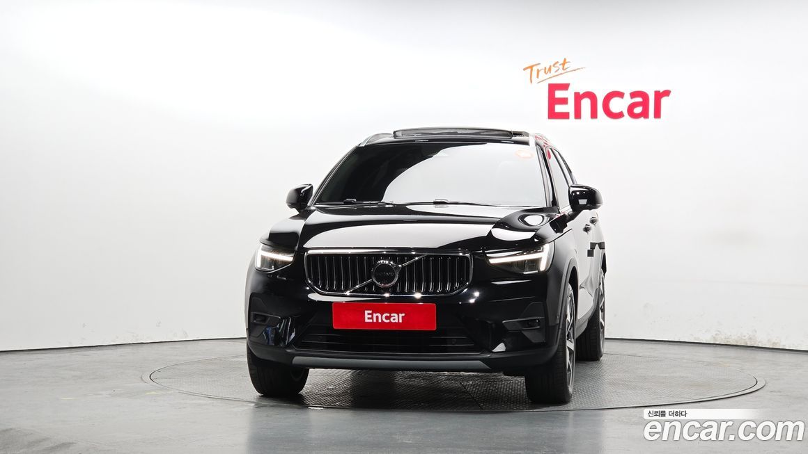 Volvo XC40 B4 Ultimate Bright, 2023