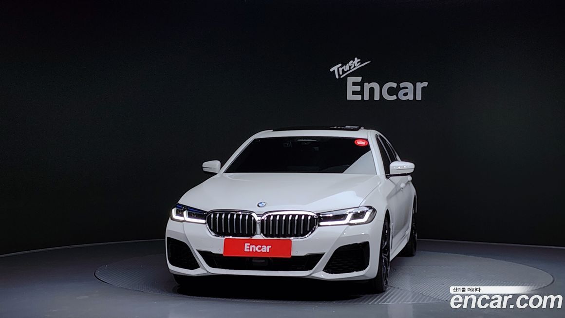 BMW 5-Series 530i M Sport Package, 2023