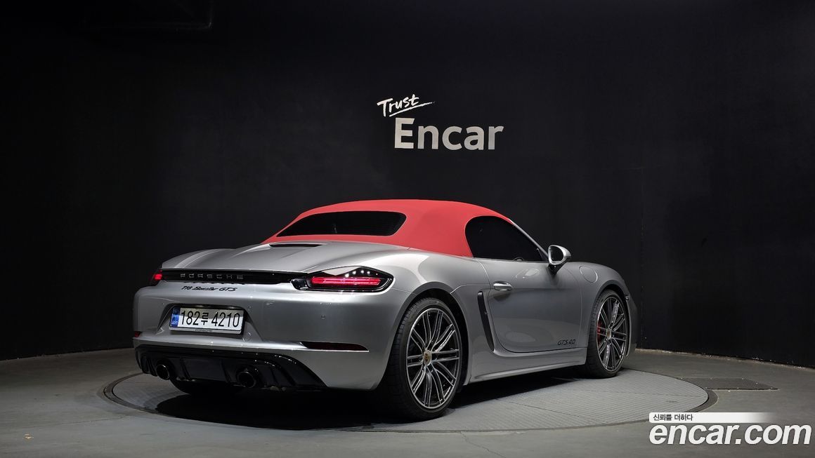 Porsche 718 4.0 GTS, 2024