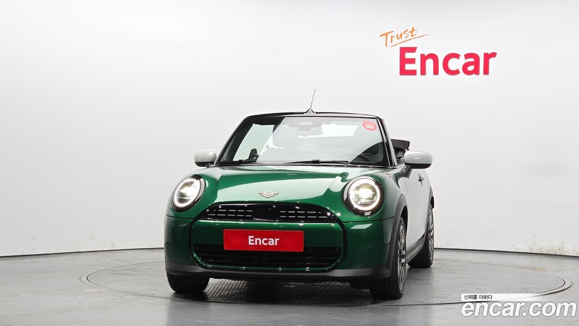 Mini Cooper Convertible Classic, 2025