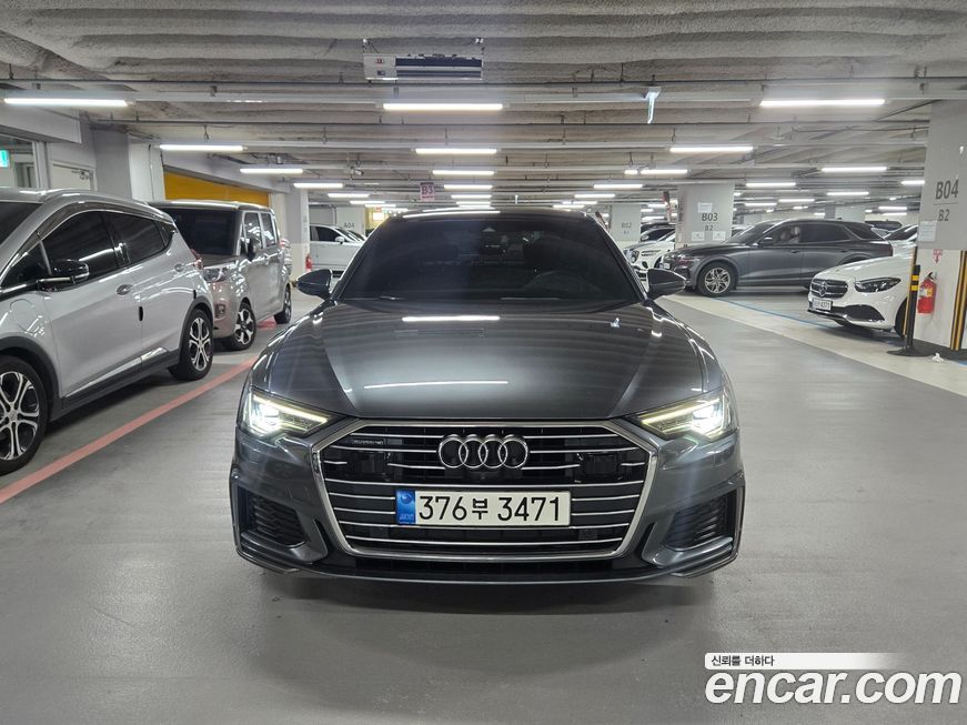 Audi A6 45 TFSI Quattro Premium, 2022