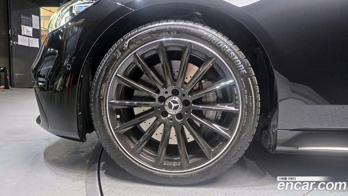 Mercedes-Benz S-Class S450 4MATIC, 2026