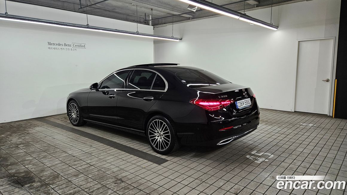 Mercedes-Benz C-Class C300 4MATIC Avantgarde, 2024