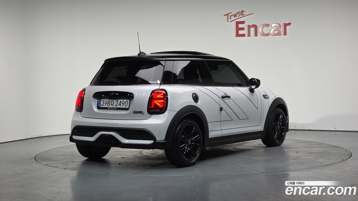 Mini Cooper Mayfield Edition, 2024